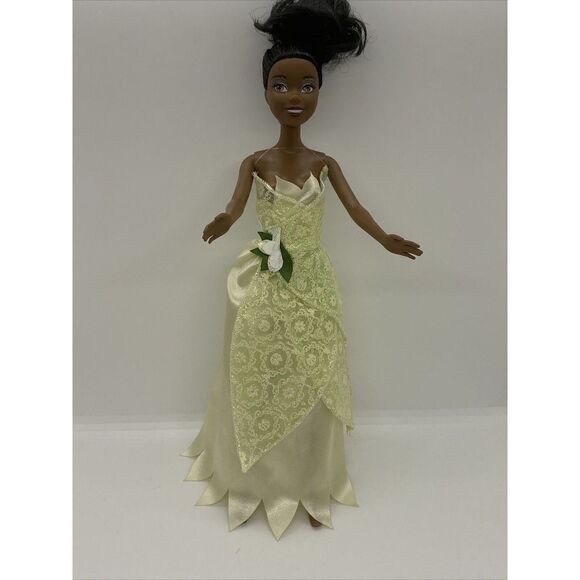 Disney The Princess and The Frog Princess Tiana Doll - Picture 1 of 7